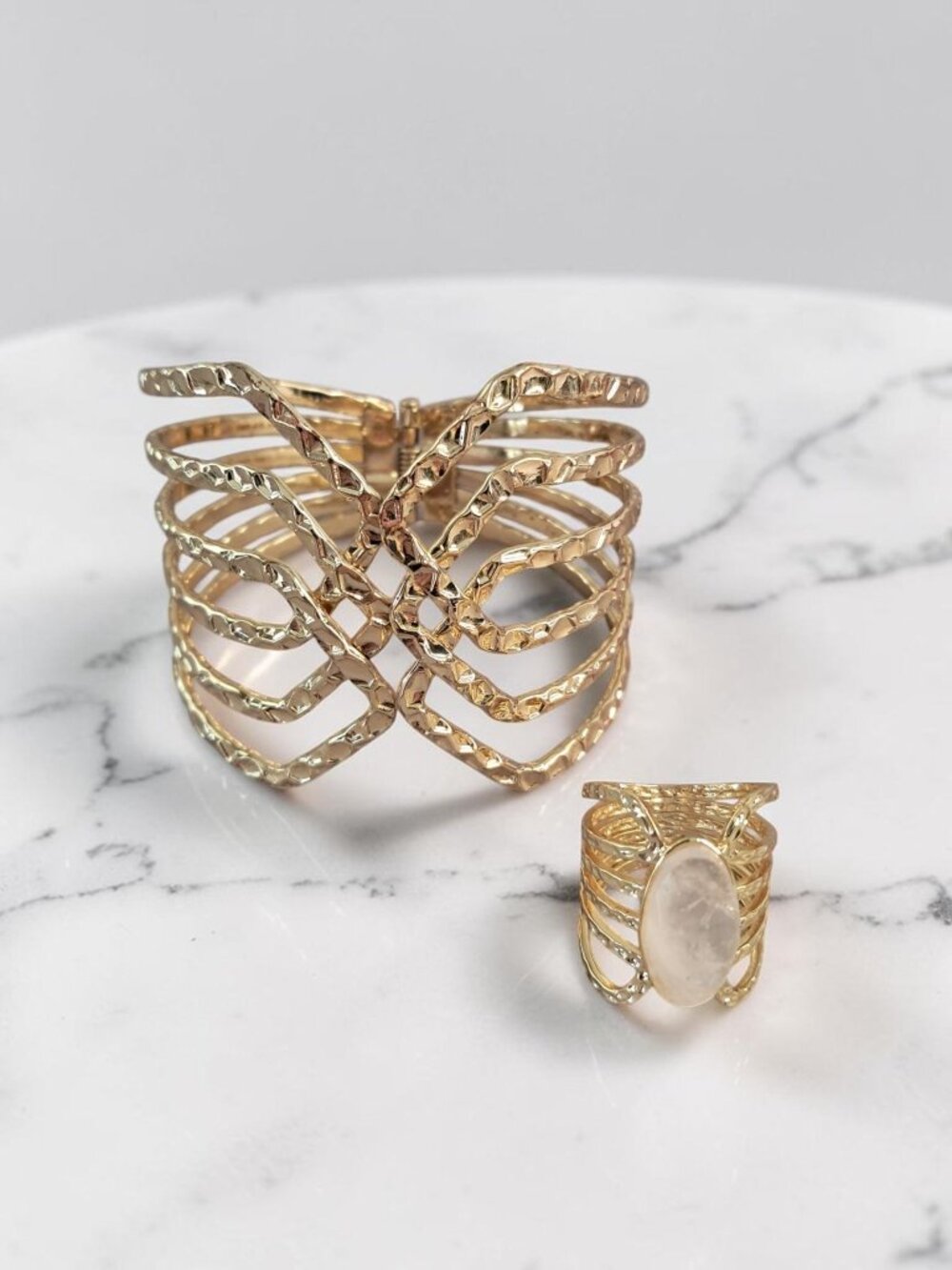 Gold Textured Lattice Openwork Cuff Bracelet & Matching Stone Ring Set